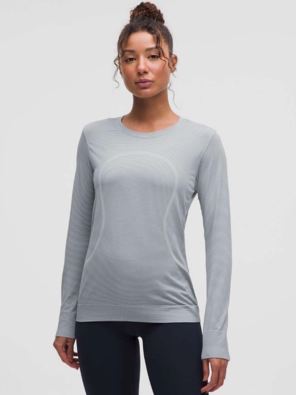 Lululemon Swiftly Relaxed Long Sleeve Shirt *Hip Length Spandex Stripes White
